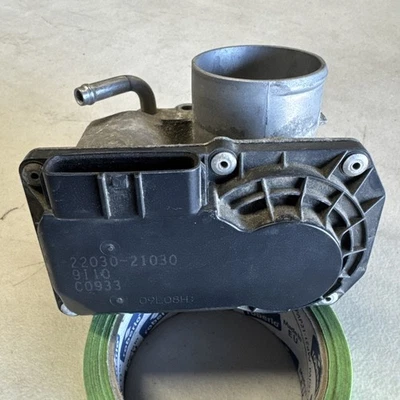 2007-2012 TOYOTA YARIS 1.5L THROTTLE BODY  OEM#  22030-21030. - Image 1 of 3