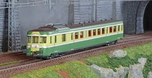 Ree Modeles MB228 Autorail X 2899 version origine, 1ère classe, Vert et Jaune, R - Foto 1 di 4