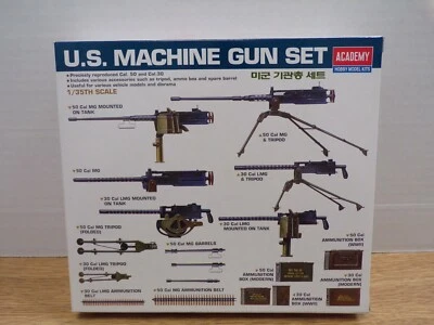 Juego de ametralladoras EE. UU. 1/35 Academy Plastic Modelo 021821DBT2 Foto 1 de 4