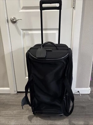 Briggs & Riley Baseline UWD127 Medium 26” Upright Wheeled Duffel Bag Black $549 - Image 1 of 4