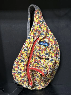 Bolso Bandolera KAVU Cuerda - Patrón Geométrico Multicolor - Bolso Bandolera de Lona Foto 1 de 4