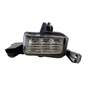 SUBARU OUTBACK BR Nebelscheinwerfer vorne rechts 84501AN000 2.5 Benzin 28215916 - Bild 1 von 12