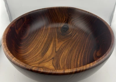 Cuenco de madera lisa pulida torneado a mano... Posible palo de rosa 10" x 3,5"~ Ver nota Foto 1 de 4