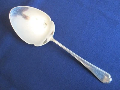 SERVING SPOON! Vintage WALKER & HALL silverplate: SAINT JAMES pattern: LOVELY Foto 1 de 4