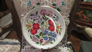 PLATO DE PARED FLORAL PINTADO A MANO KALOCSA HUNGRÍA-HERMOSO-PERFECTO 11 1/4" - Imagen 1 de 6