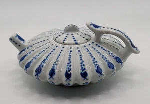 Vtg delicate Small Flat Teapot handpainted White & Blue Lotus Flower Pattern - Picture 1 of 5