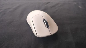 Logitech G PRO X SUPERLIGHT Gaming-Maus mit HERO 25K - Weiß - Nachgerüstet - Bild 1 von 17