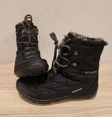 Columbia Minx Shorty III Boots Womens Size 7.5 Black LaceUp Waterproof Fur Trim - Image 1 of 4
