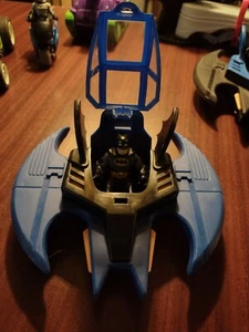 Fisher Price Imaginext DC Super Friends Batwing and Batman Action Figure - Picture 1 of 1