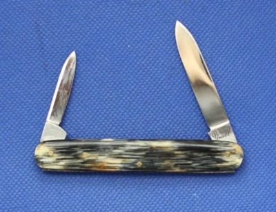 Vintage E. Bruckmann Gentlemen's Knife, Horn Handles, NOS - Image 1 of 2