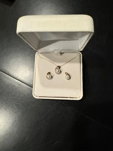 10K ADL Gold Diamond Pearl Necklace and Earrings set BA - Picture 1 of 3