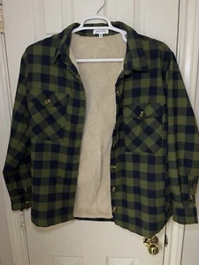 Grace And Lace Sherpa Plaid Shacket Size Medium Green and Blue Women’s - Picture 1 of 5
