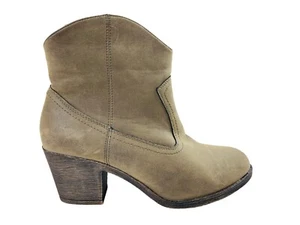 Rocket Dog Pre-Owned Women's Tan Soundoff Vintage Worn Boot Size 9 - Picture 1 of 11