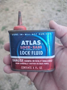 Lata de aceite de engrasador Atlas Lock Ease de colección de 4 oz. - Imagen 1 de 6