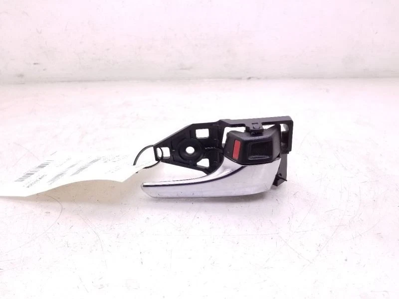 Toyota RAV4 2014 lado del pasajero conjunto de manija de puerta interior delantera  Foto 1 de 4