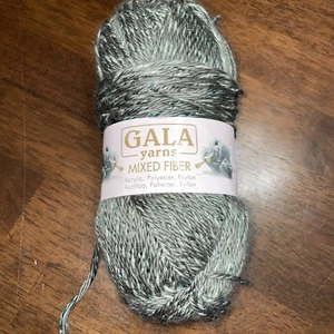 Gala Yarns MIXED FIBER Gray w/ Emerald & Silver Shimmer - 15.4oz lot! - Picture 1 of 8
