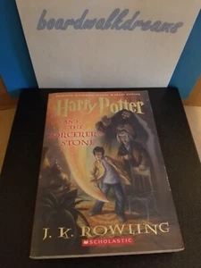 Harry Potter and The Sorcerer's Stone Scholastic School Market Edition 2008 - Picture 1 of 12