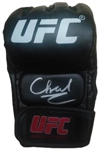 Chael Sonnen Signed Autographed UFC Glove Beckett with COA - Picture 1 of 5