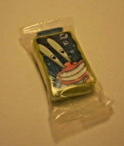 Bob Esponja "Sr. Cangrejos" Agua Squirter Cereal Caja Juguete - Imagen 1 de 2