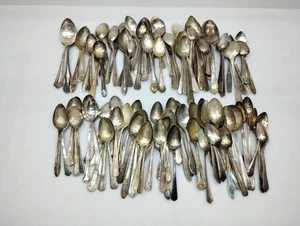 Lot of 120 Assorted Silverplate Spoons - Sizable Collection for Arts and Crafts - Picture 1 of 7