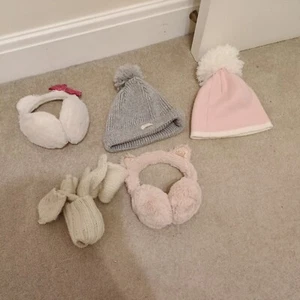 Girls 3-6yrs Winter Hats Earmuffs gloves bundle - Picture 1 of 3