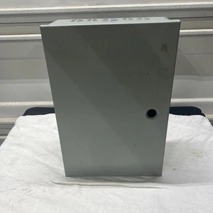 Caja de recorte Hoffman AHE18X12X6 caja eléctrica con tornillo de tierra - Imagen 1 de 3