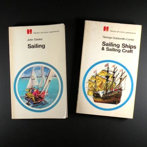 2x Hamlyn All-Colour Paperbacks - Sailing + Sailing Ships & Sailing Craft - 1969 - Picture 1 of 6