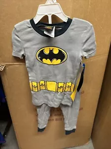 Batman Toddler Boys Pajama Set Size 2T - Picture 1 of 2