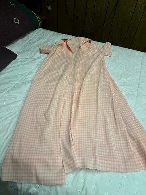 Vestido bata abrigo casa plumero vintage años 70 ROSA guinga sin terminar o (tela) Foto 1 de 3