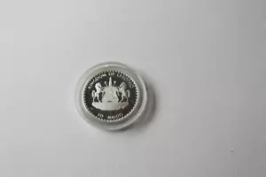 1982 LESOTHO 10 MALOTI SILVER PROOF COIN - Picture 1 of 2