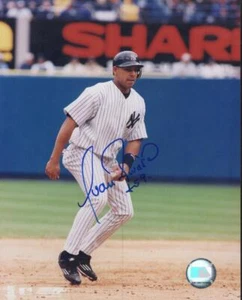 JUAN RIVERA  NEW YORK YANKEES  SIGNED AUTOGRAPHED  8X10 PHOTO W/ COA - Picture 1 of 1