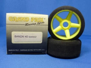 (Grand Prix 5556.40.01) 1/10 Serpent Impact 235mm / Juego de neumáticos delanteros pegados 40° - Imagen 1 de 2