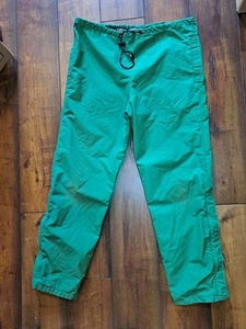 Cabela's Vintage Men's M Green Gore Tex Waterproof Nylon Rain Pants 36"x30" - Picture 1 of 5