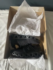 On Running Uomo Cloudswift 4 Eclipse Nero UK 10.5 Nuovo - Foto 1 di 10