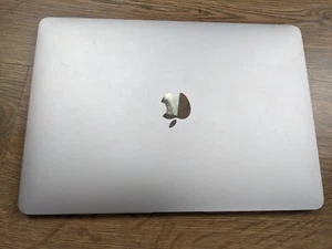 Apple MacBook Air A2337 2020 13" M1 3.2GHz 512GB /8GB - FOR SPARES/REPAIR - Afbeelding 1 van 6