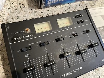 Vintage Realistic Radio Shack 32-1101A Stereo Mixer Analog, BOX, No Power Cord - Image 1 of 4