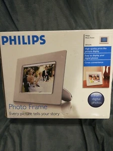 Philips 7" Digital Photo Display Slideshow Frame 7FF1CMI/37 7FF1 White Frame - Picture 1 of 4