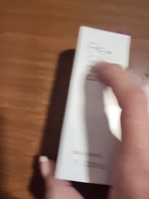 Beauticontrol ReGeneration Smooth Line Minimizing Day Serum 1 FL Oz - Image 1 of 4