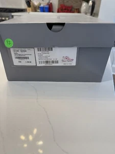Balenciaga Runners Women’s Size 7 - Picture 1 of 8