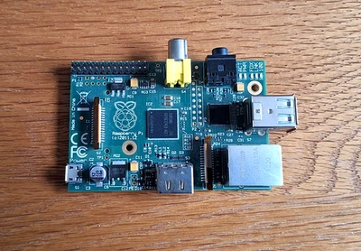 Raspberry Pi - Raspberry Pi 2011.12 modèle B rev. 2.0 - Photo 1/3
