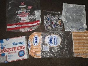 Vintage Advertisement Bags, 3 Musketeers, Ideal Bread, Lot Of 6 Old Bags - Picture 1 of 7