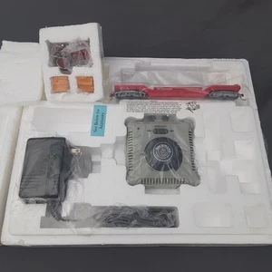 Hawthorne Village "Piano depresso con trattore Farmall M" HO Controller COA - Foto 1 di 7