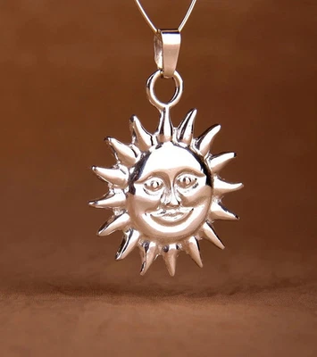 Sonne Anhänger 3,4 cm | Symbol Amulett Esoterik Schmuck | Energie & Lebensfreude - Bild 1 von 2