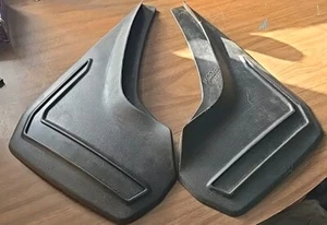 Set of 2 Vintage 1997 Custom Fit Splashguards Powerflow Model 4 - New - Picture 1 of 5