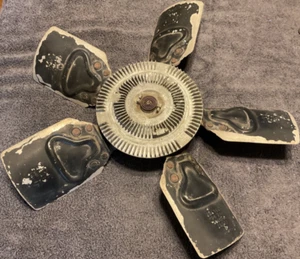 84 85 86 87 88 89 90 GM Clutch Fan 22511036 - Picture 1 of 5