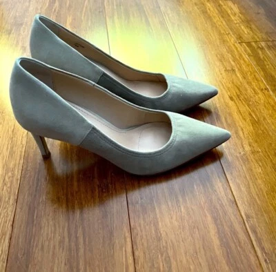 Женские замшевые туфли-лодочки Tahari Peyton 3 дюйма размер 7,5 двухцветные серые нарядные туфли - Изображение 1 из 4