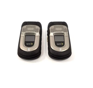 Lot of 2 Kyocera DuraXT E4277 - Black (Sprint) PTT 3G Rugged GPS Flip Phone - Picture 1 of 9