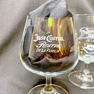 Jose Cuervo Reserva Vaso Snifter Cóctel Tallo Rocas Barware - Juego de 2 - Imagen 1 de 5