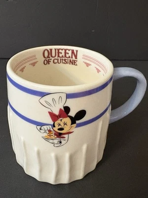 Taza Reina de la Cocina Minnie Mouse Festival de Comida y Vino EPCOT Parks 2020 Foto 1 de 4