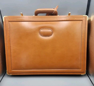 Pasta de bloqueio de couro genuíno vintage Creative House - Imagem 1 de 4